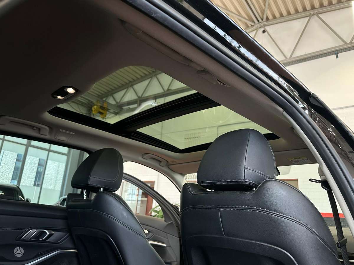 BMW 320, 2.0 l., wagon
