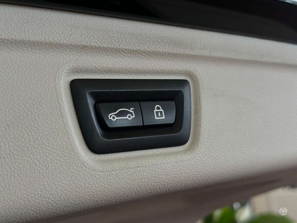 BMW 320, 2.0 l., wagon