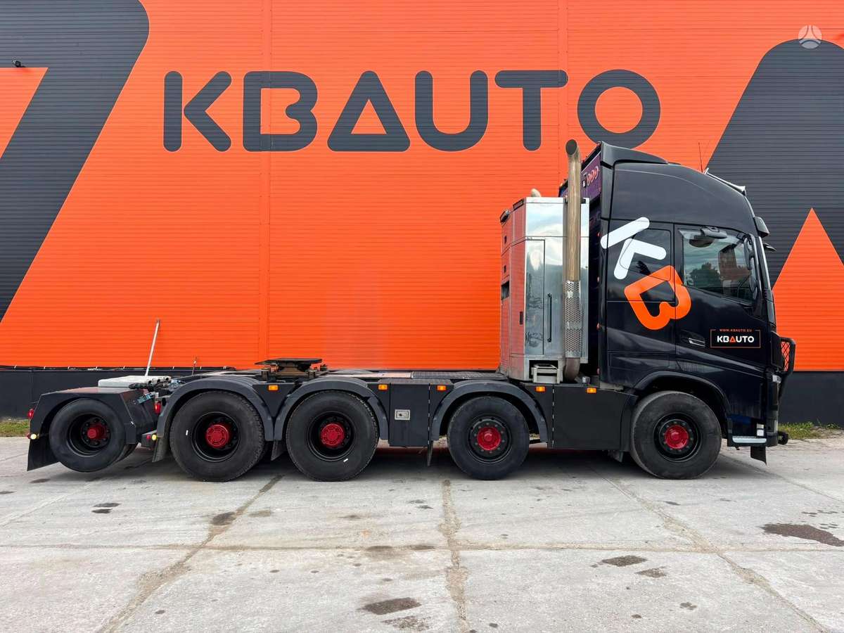 Volvo FH 16 750 10x4, single sleeper