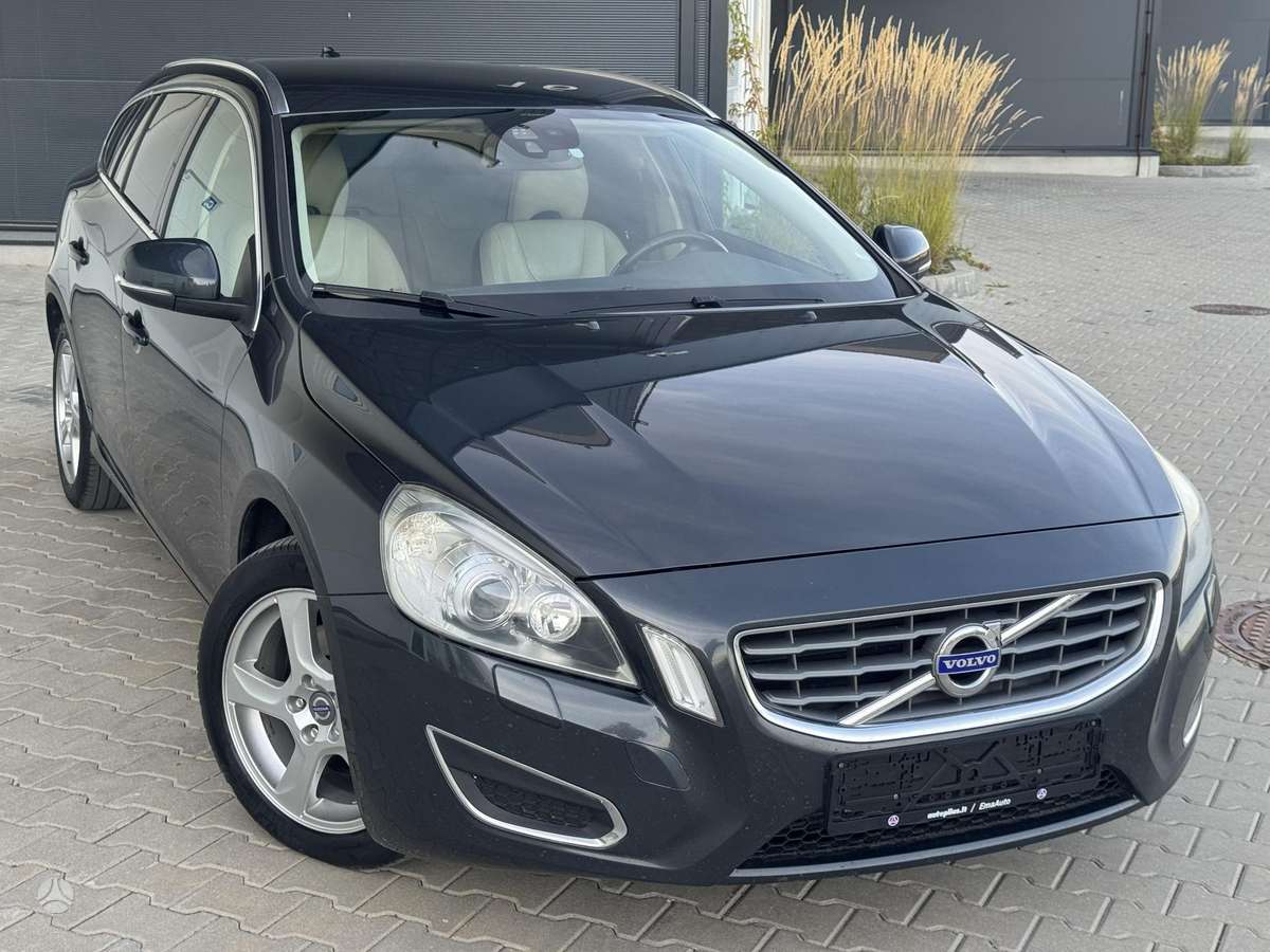 Volvo V60, 2.0 l., Универсал
