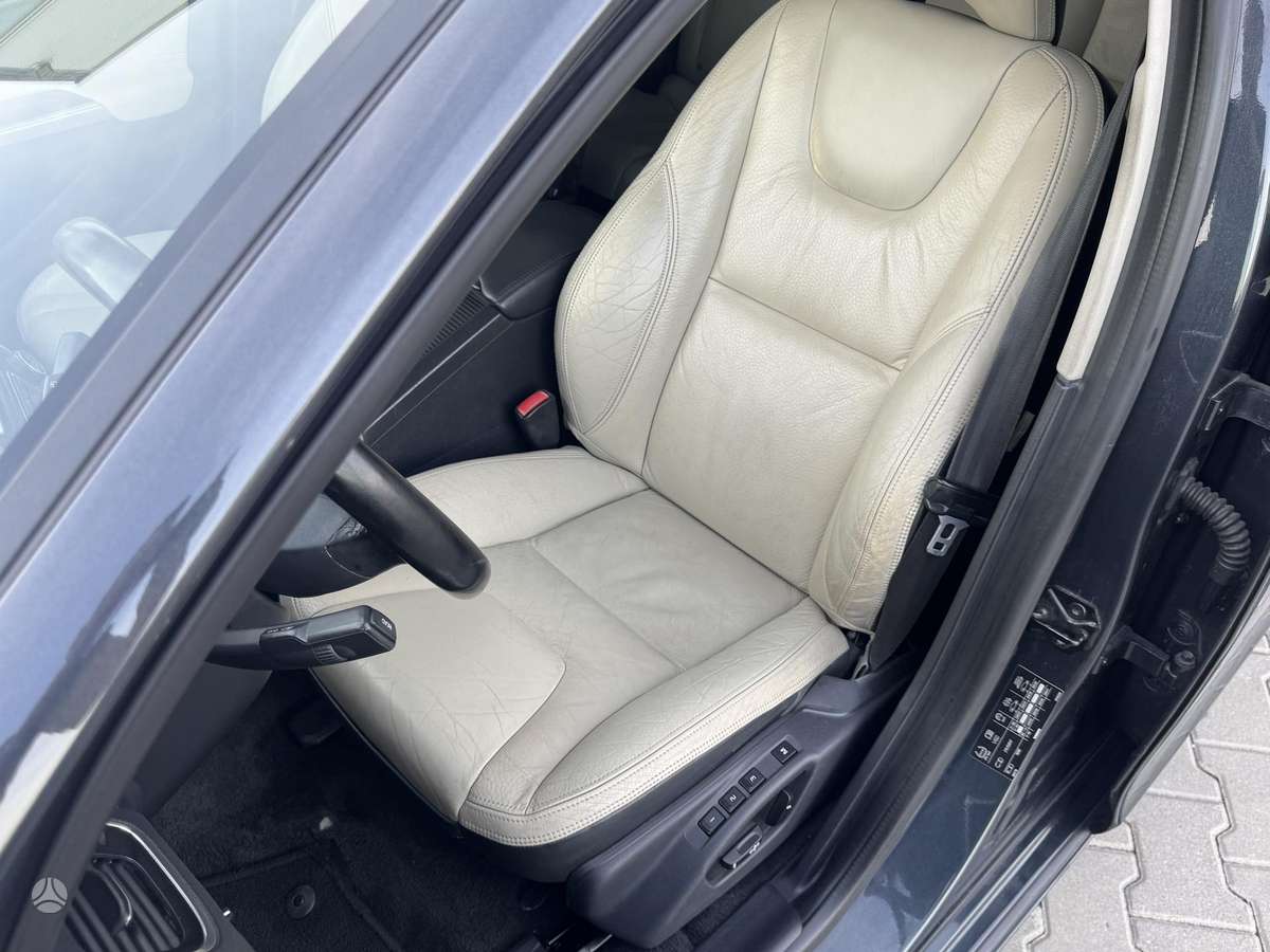 Volvo V60, 2.0 l., Универсал