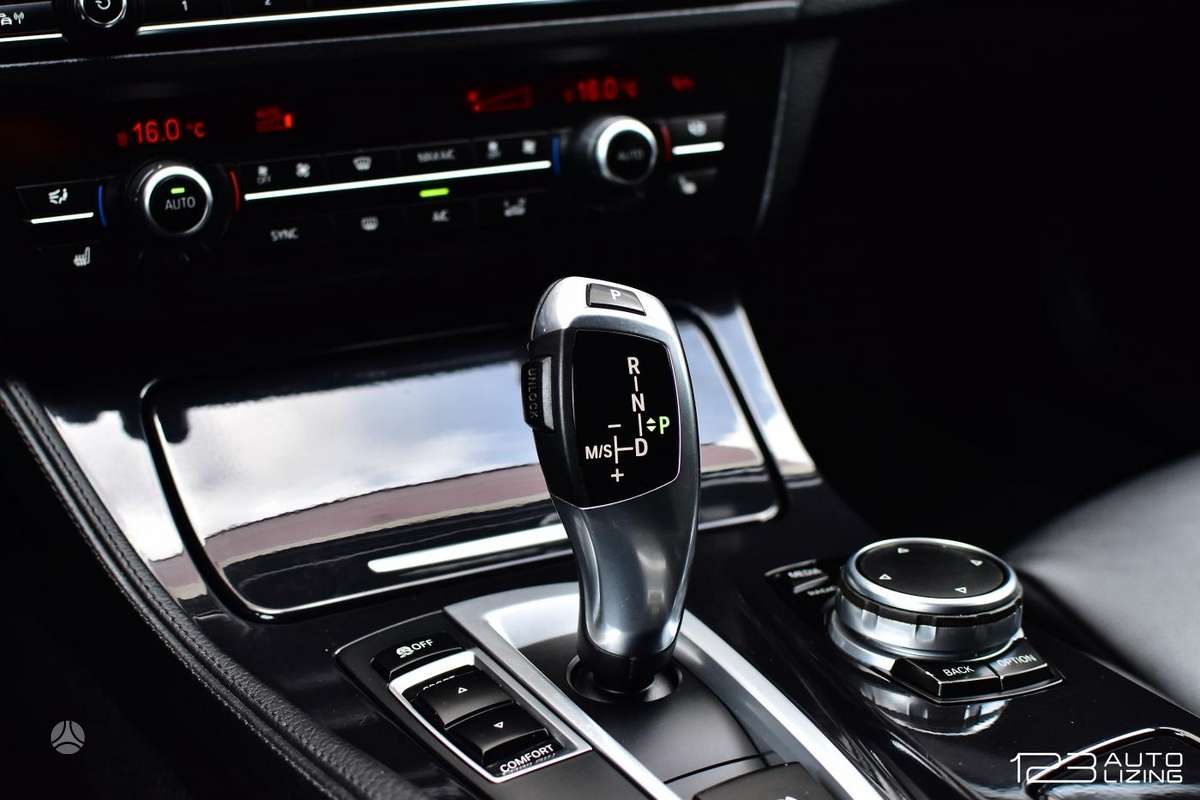 BMW 520, 2.0 l., wagon