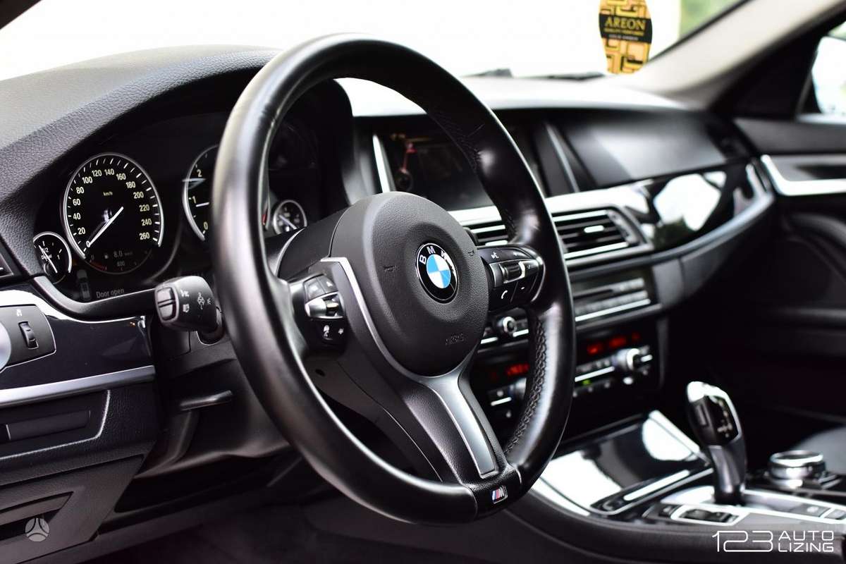 BMW 520, 2.0 l., wagon