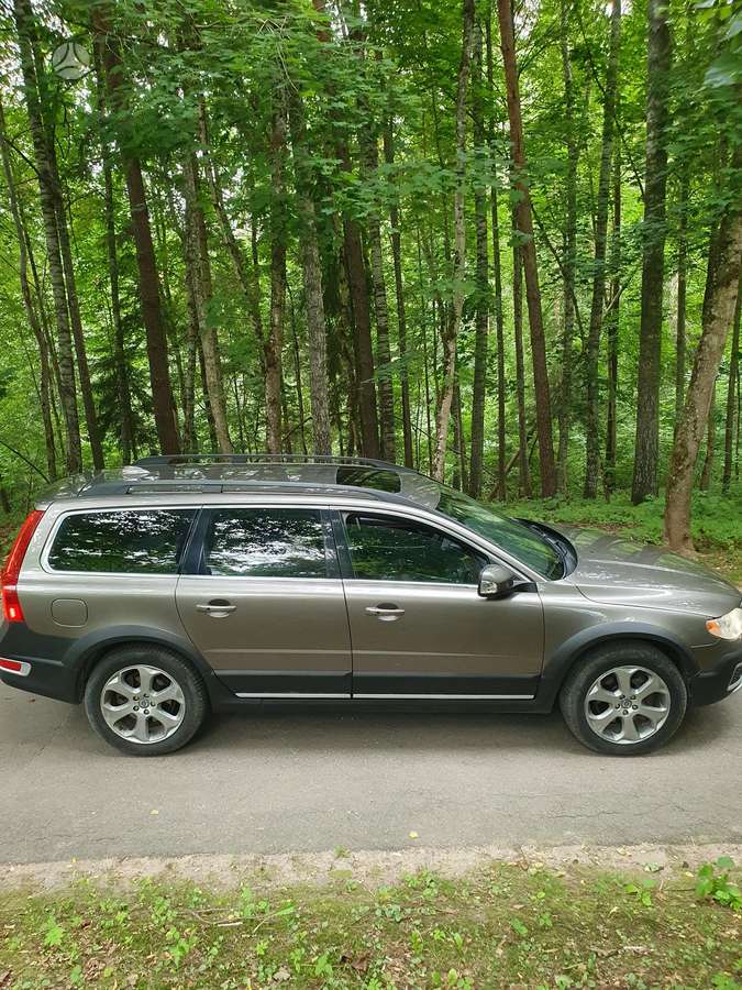 Volvo XC70, 2.4 l., Универсал