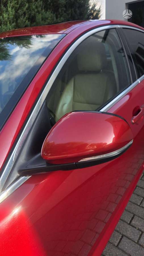 Jaguar XF, 2.0 l., Седан
