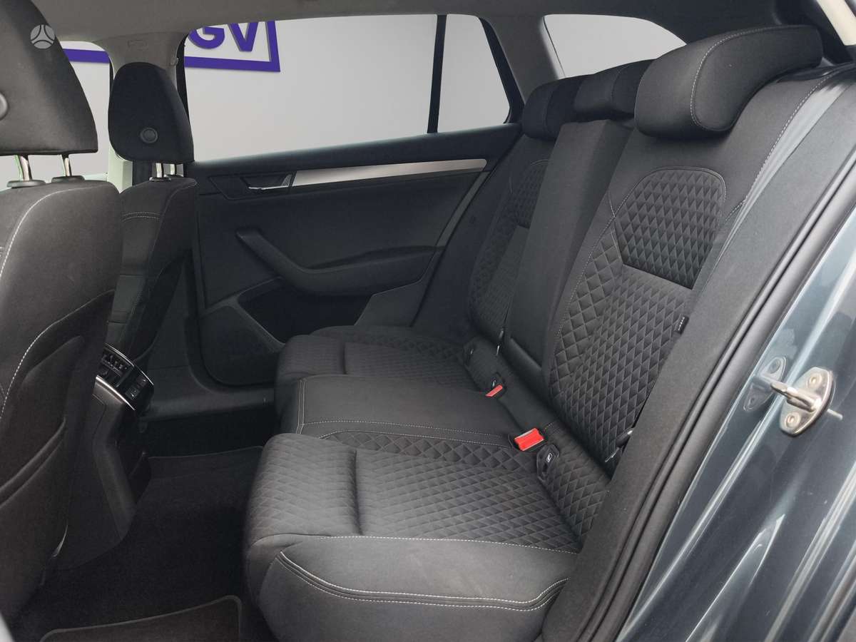 Skoda Superb, 1.6 l., Универсал