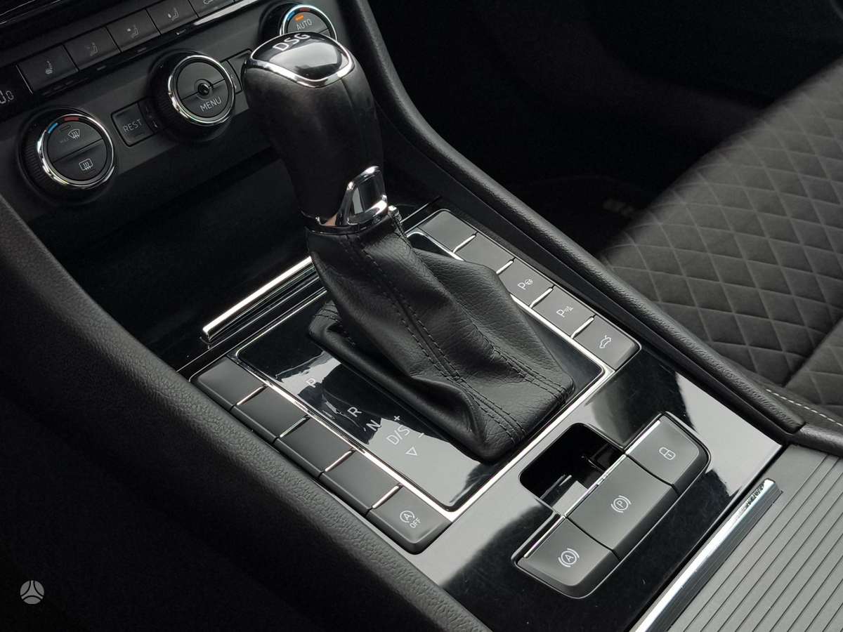 Skoda Superb, 1.6 l., Универсал