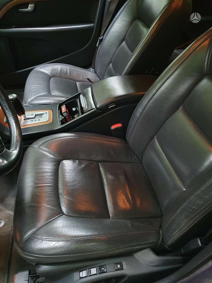 Volvo XC70, 2.4 l., Универсал