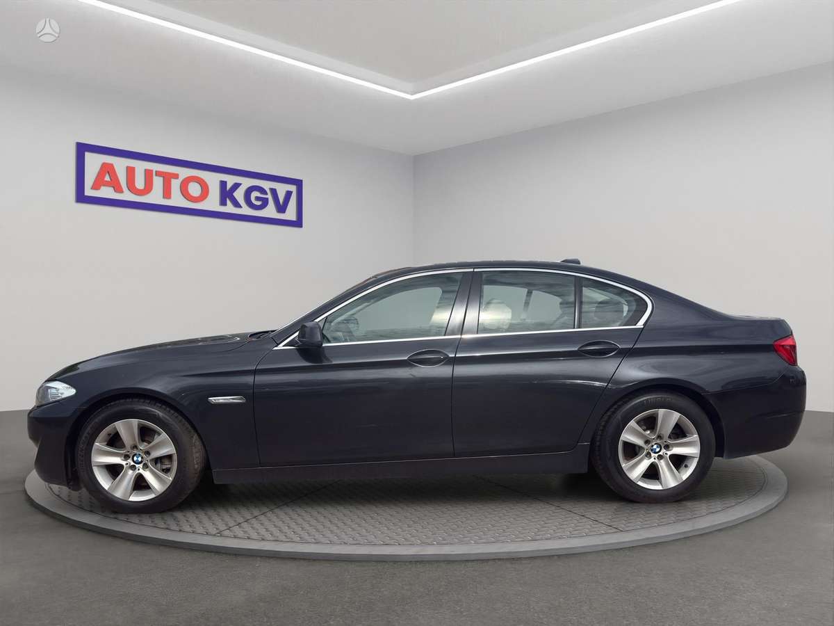 BMW 530, 3.0 l., Седан