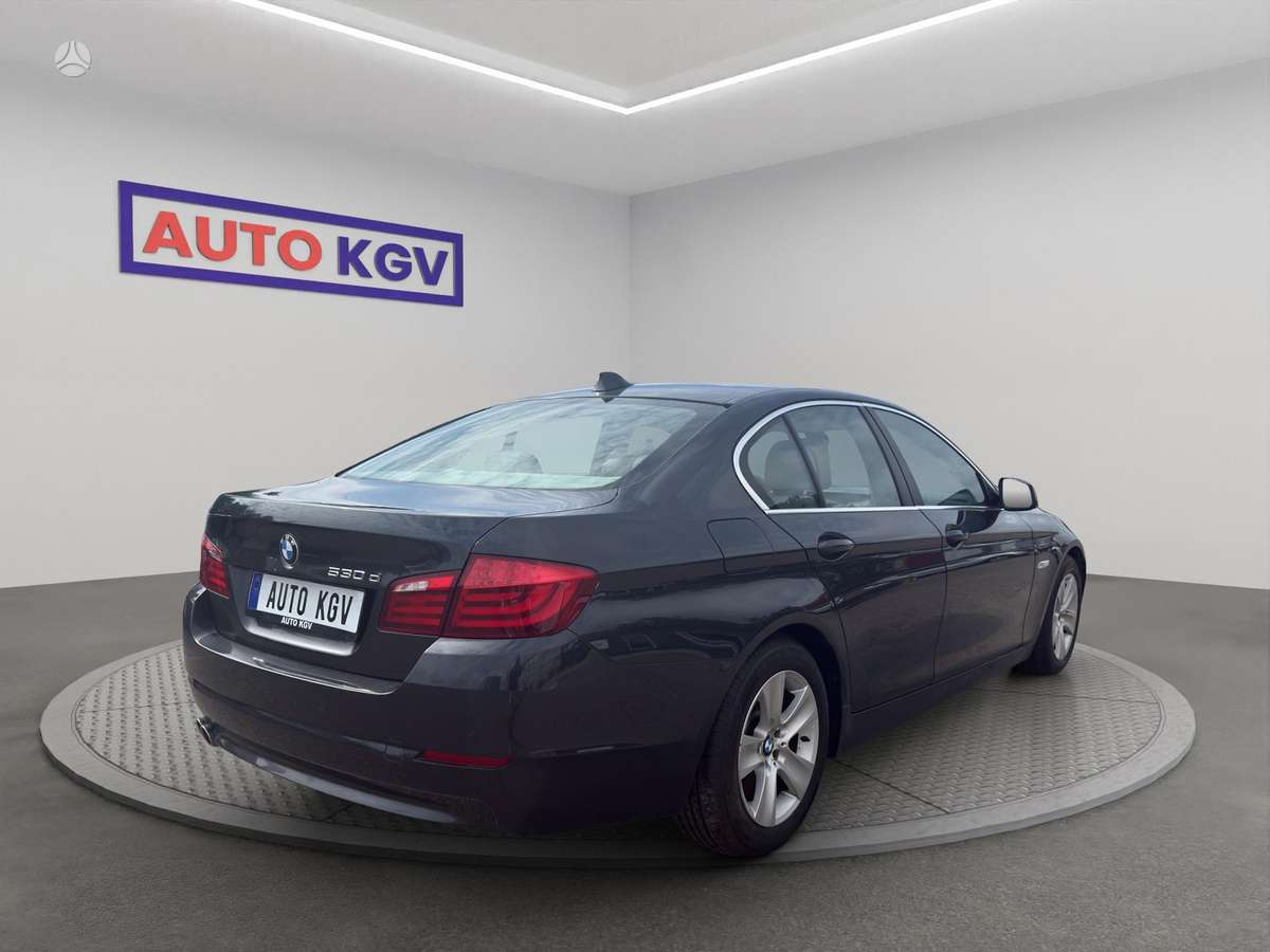 BMW 530, 3.0 l., Седан
