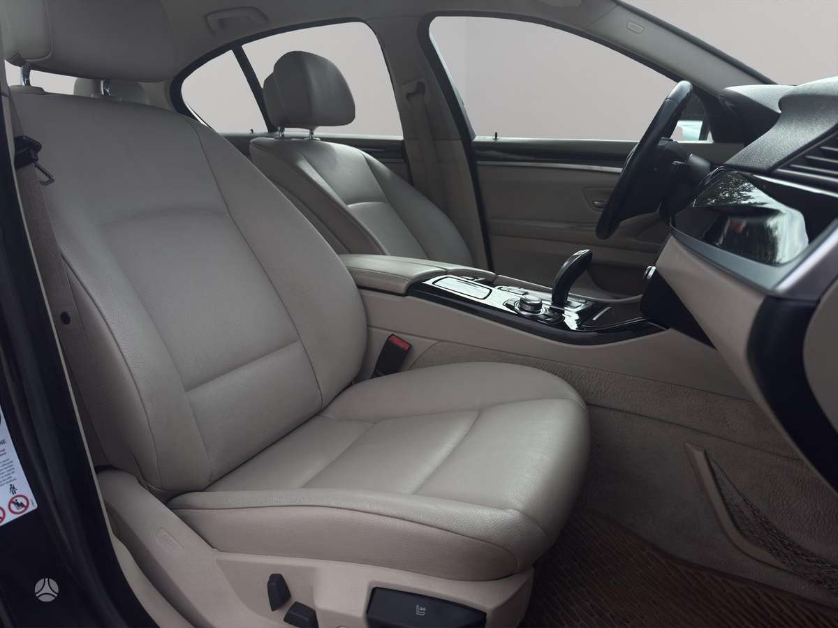 BMW 530, 3.0 l., Седан