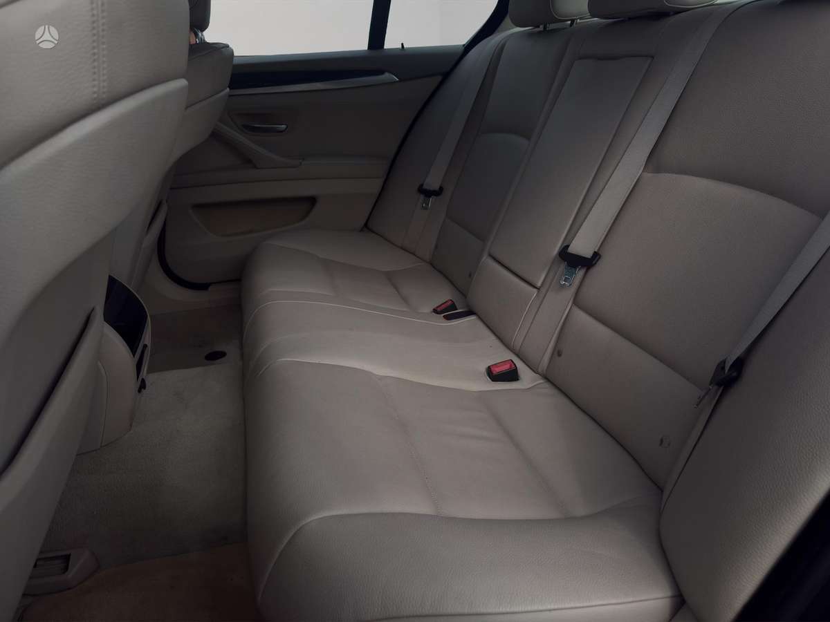 BMW 530, 3.0 l., Седан