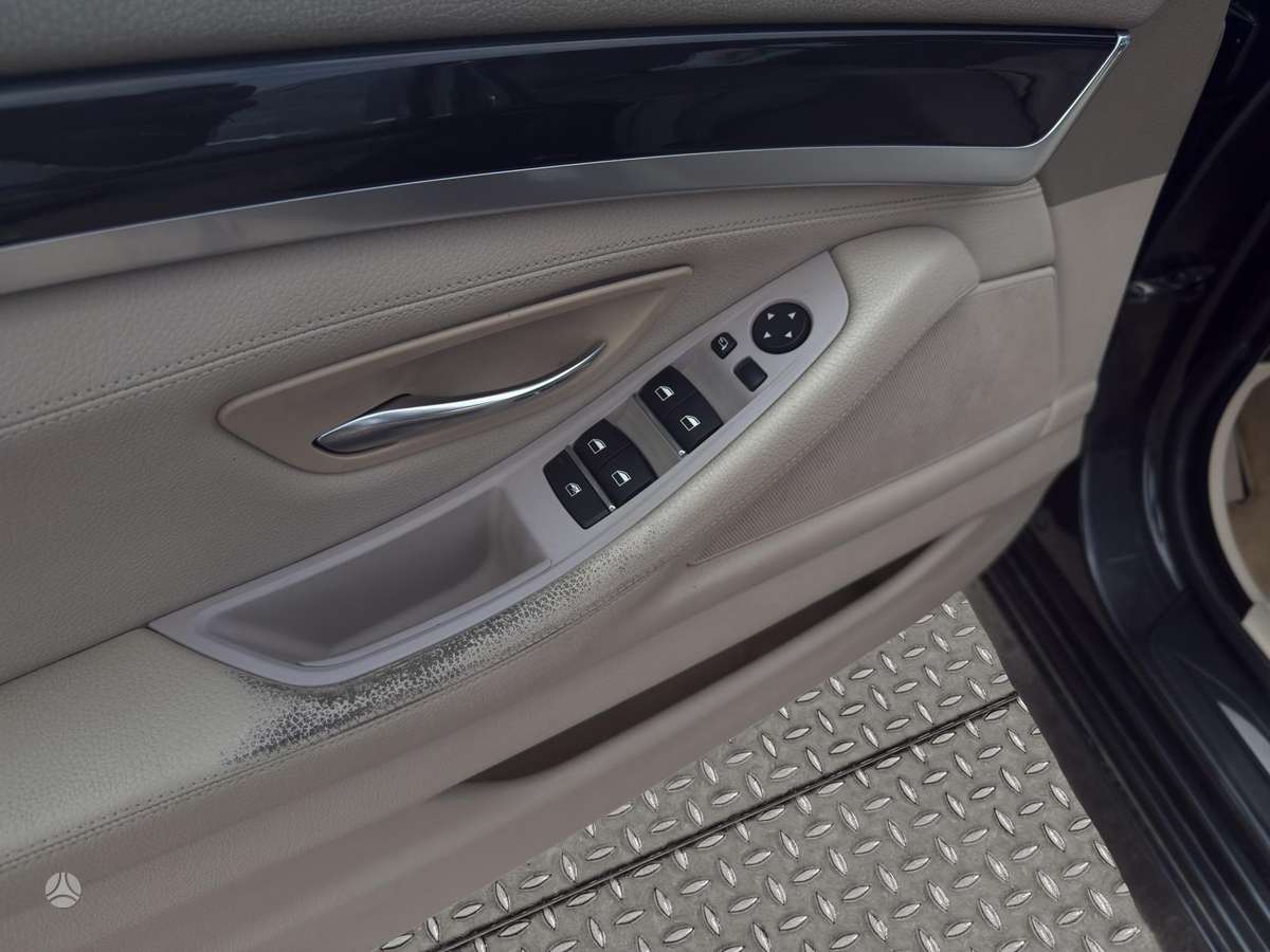 BMW 530, 3.0 l., Седан