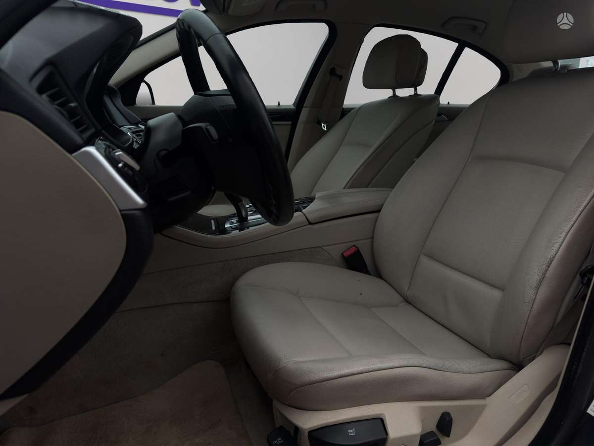 BMW 530, 3.0 l., Седан