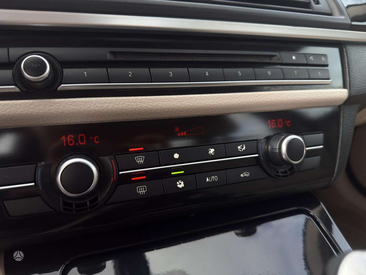 BMW 530, 3.0 l., Седан