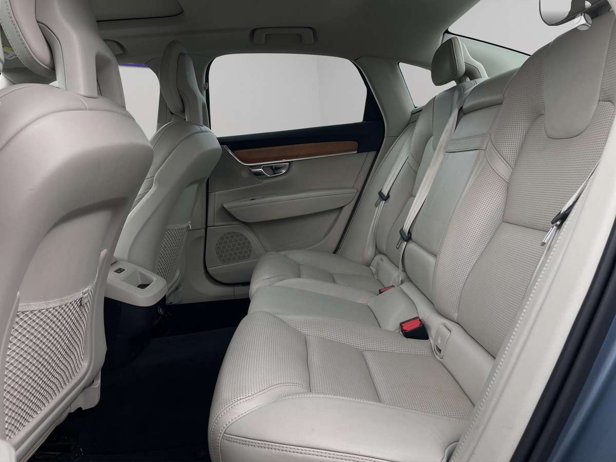 Volvo S90, 2.0 l., Седан