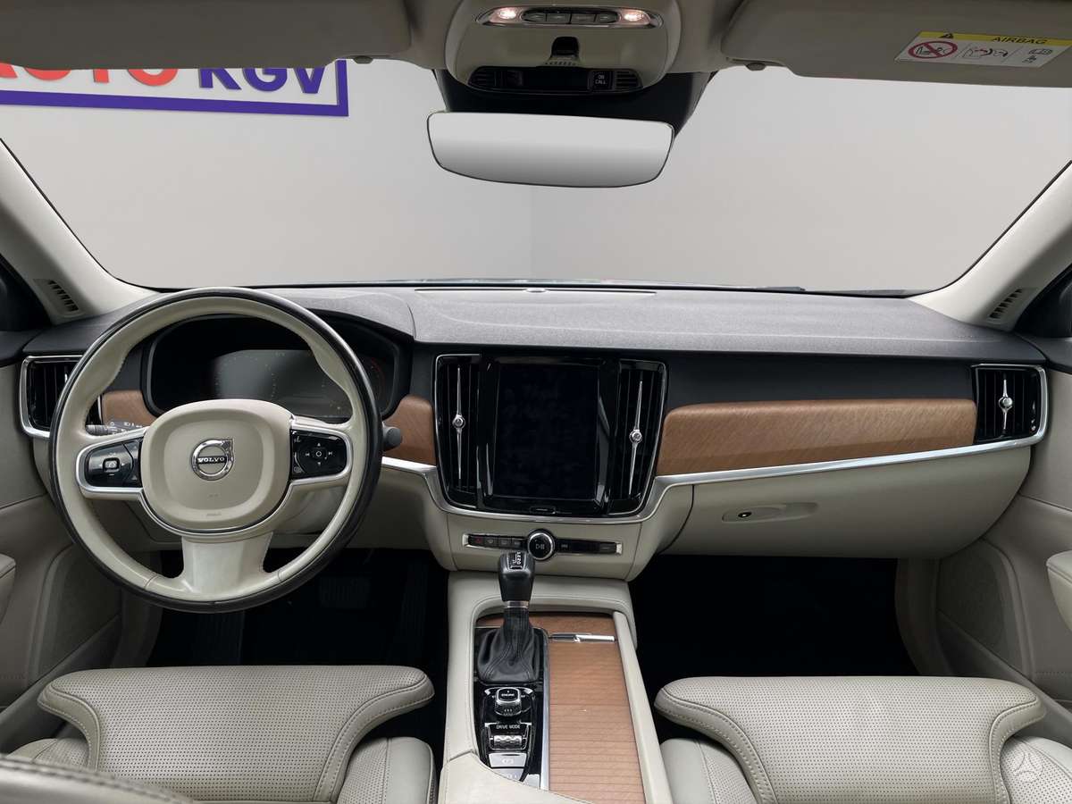 Volvo S90, 2.0 l., Седан