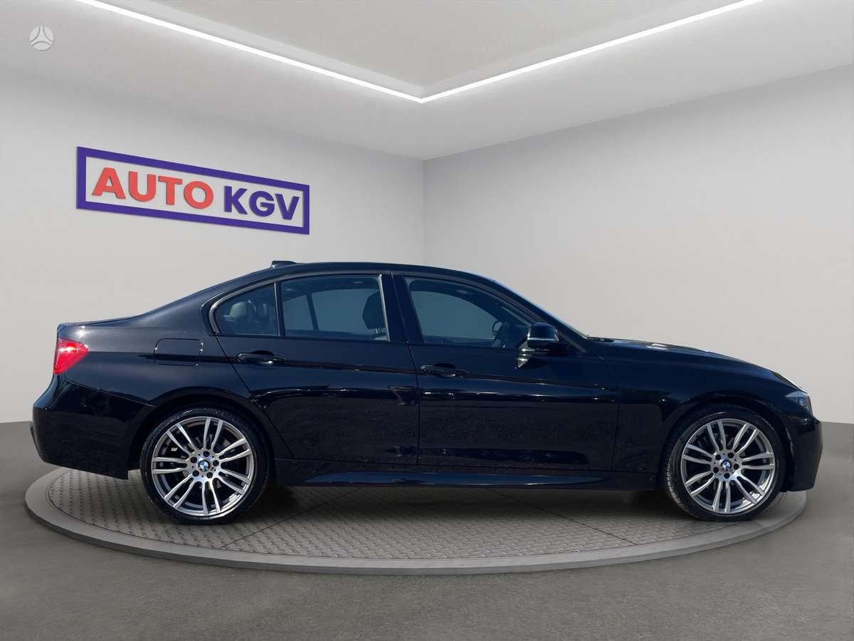 BMW 328, 2.0 l., Седан