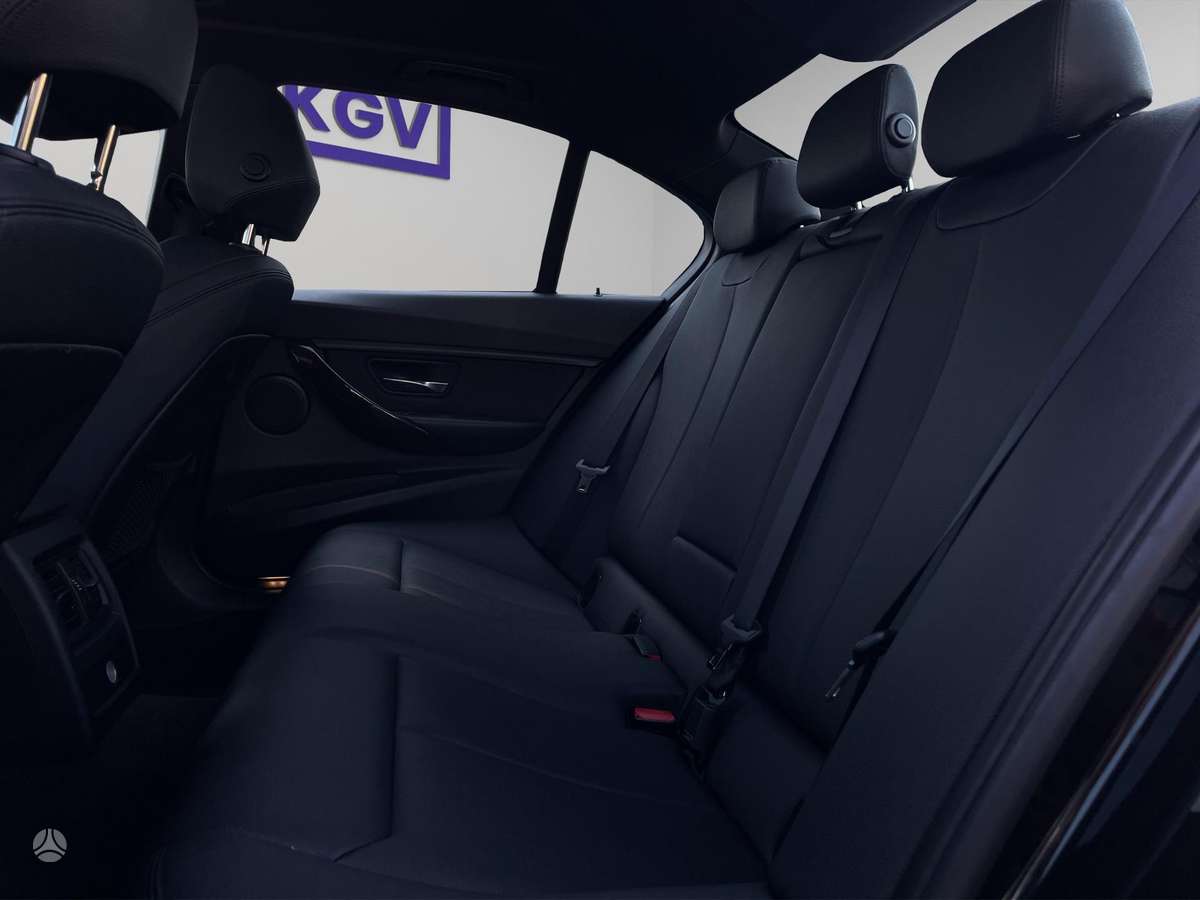 BMW 328, 2.0 l., Седан