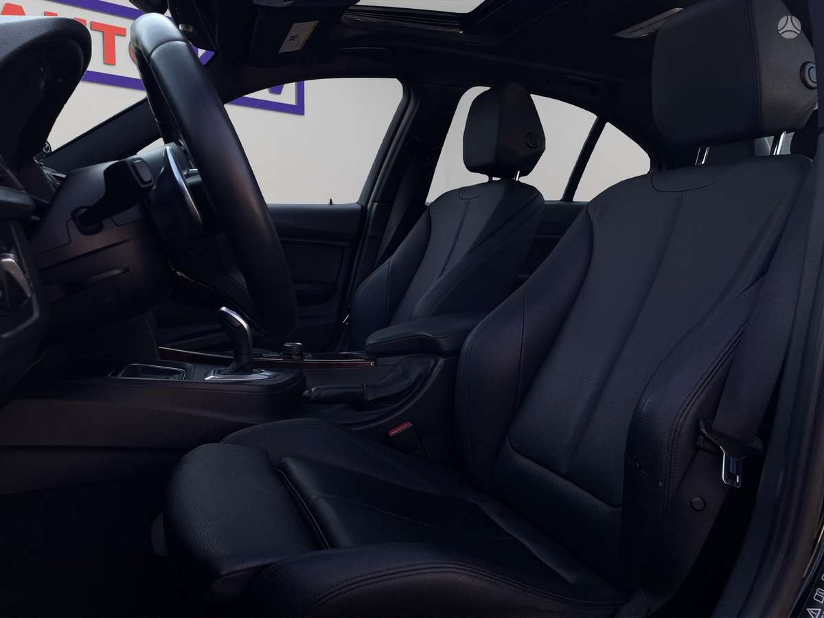 BMW 328, 2.0 l., Седан