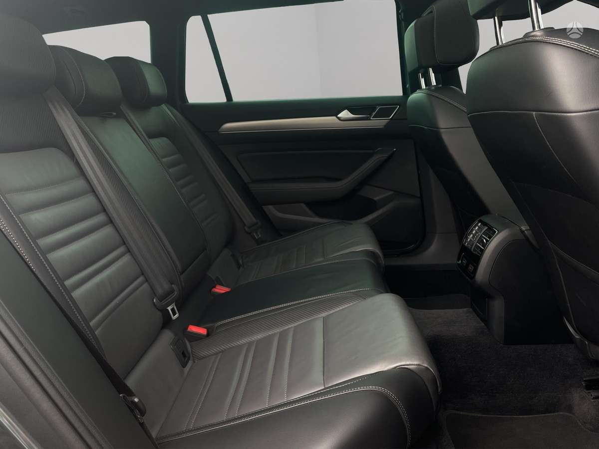 Volkswagen Passat, 2.0 l., Универсал