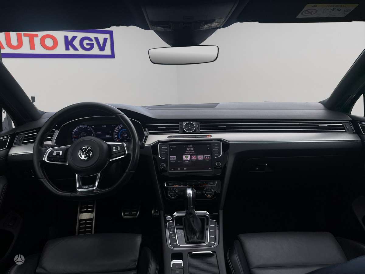 Volkswagen Passat, 2.0 l., Универсал