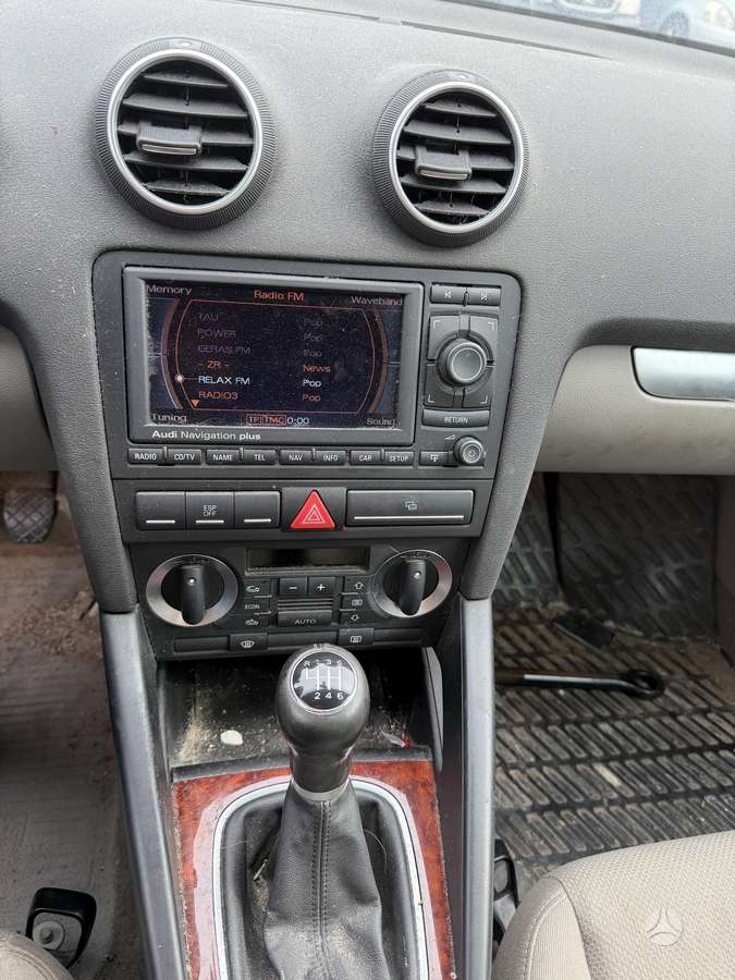 Audi A3, 1.8 l., Хэтчбек