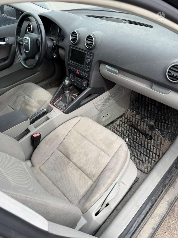 Audi A3, 1.8 l., Хэтчбек