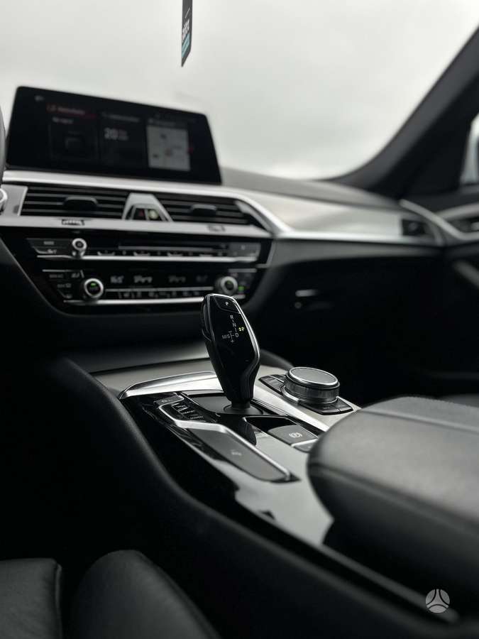 BMW 520, 2.0 l., wagon