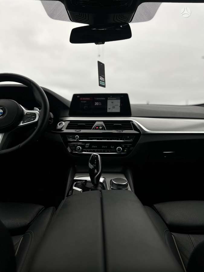 BMW 520, 2.0 l., Универсал