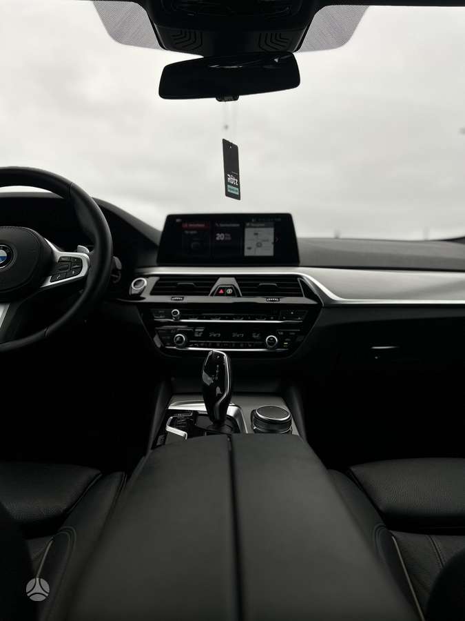 BMW 520, 2.0 l., wagon