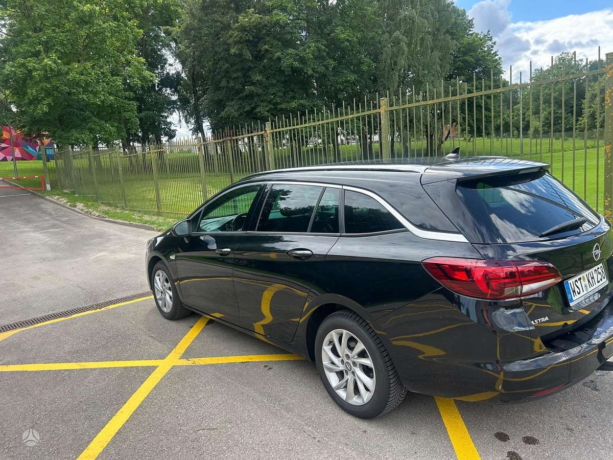 Opel Astra, 1.2 l., Универсал
