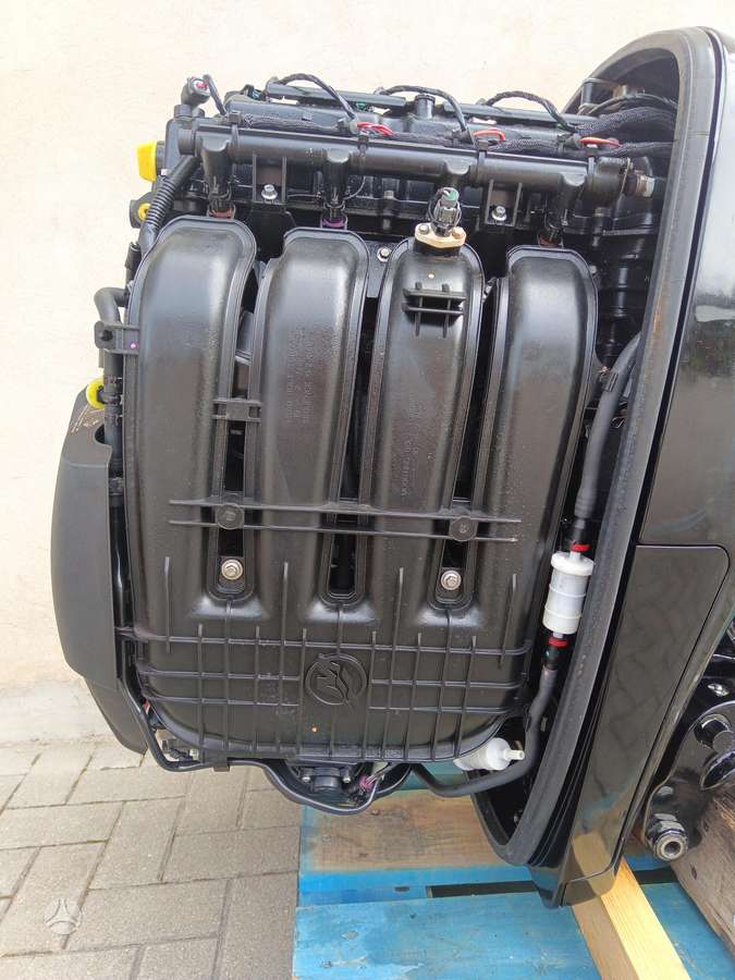 Mercury 100 EFI L, Четырехтактные подвесные