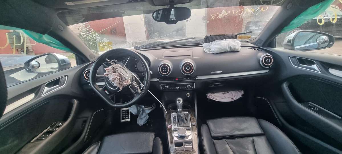 Audi S3, 2.0 l., Седан