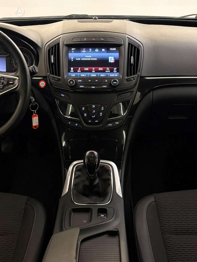 Opel Insignia, 1.6 l., Универсал