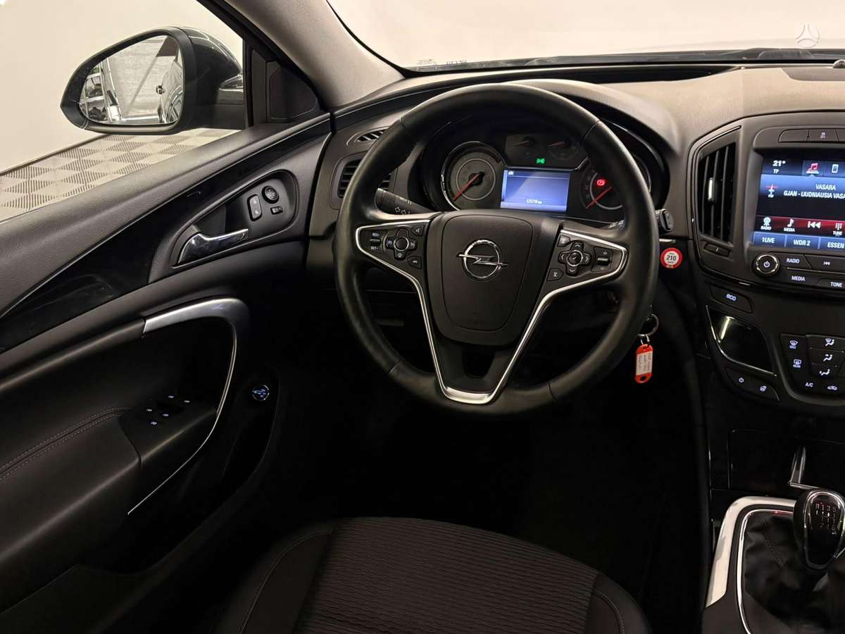 Opel Insignia, 1.6 l., Универсал