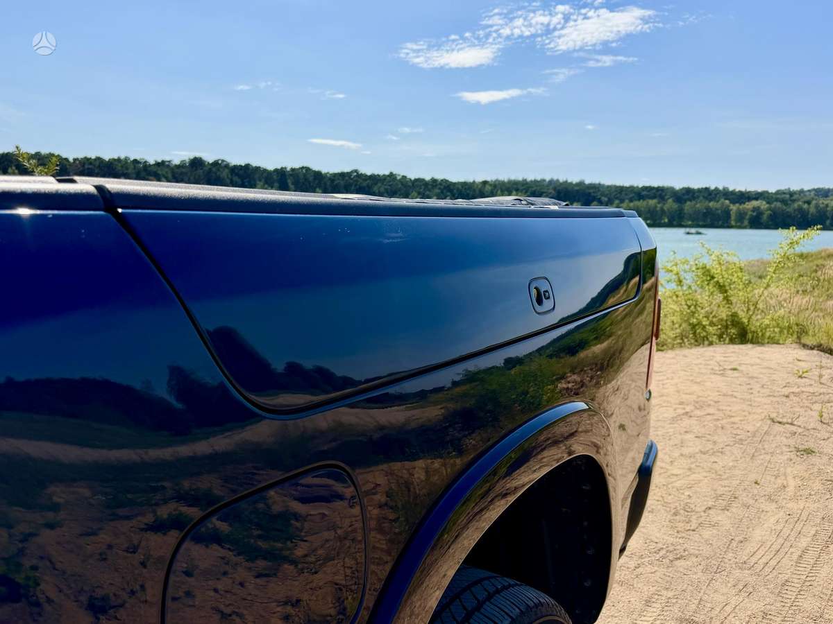 Dodge Ram, 5.7 l., off-road / crossover