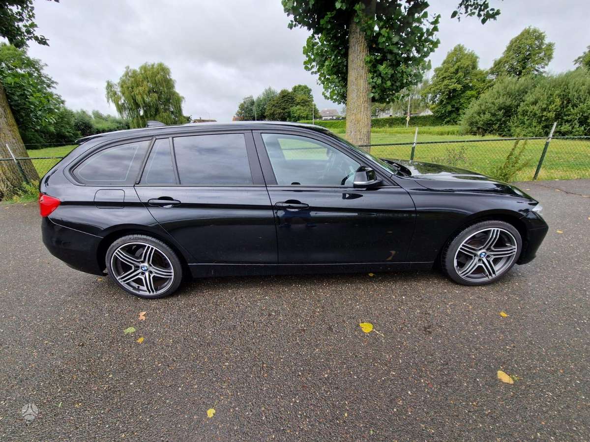 BMW 320, 2.0 l., Универсал
