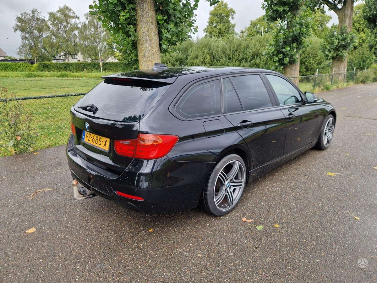 BMW 320, 2.0 l., Универсал