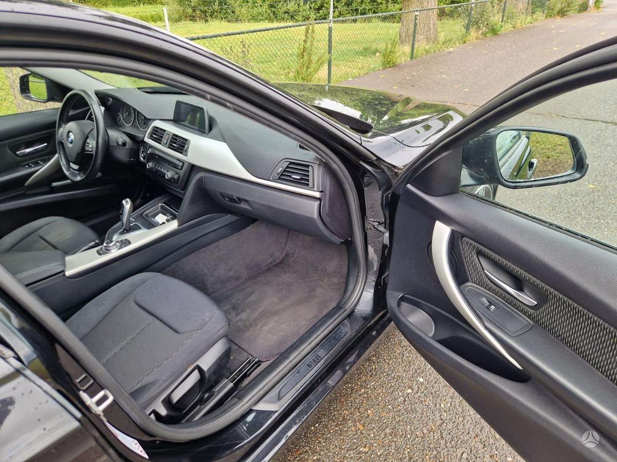 BMW 320, 2.0 l., Универсал