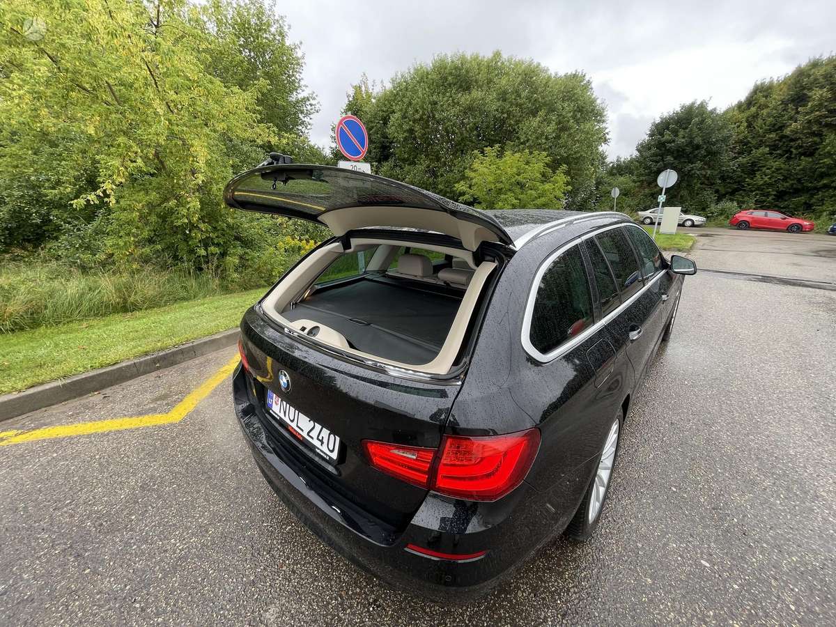 BMW 523, 3.0 l., Универсал