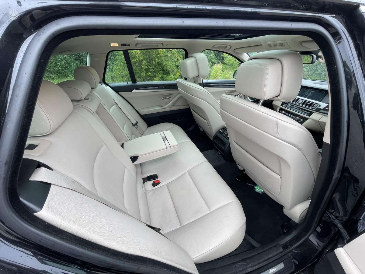 BMW 523, 3.0 l., Универсал