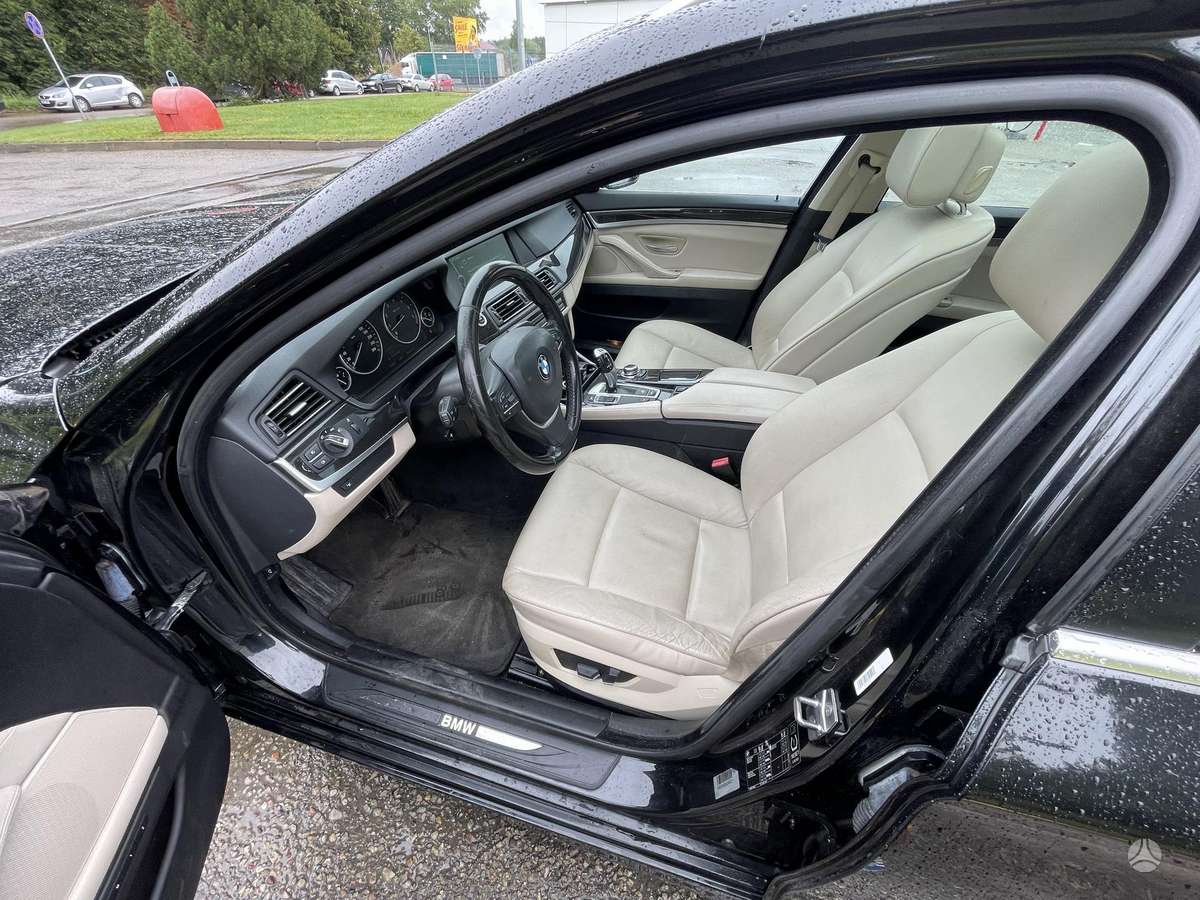 BMW 523, 3.0 l., Универсал