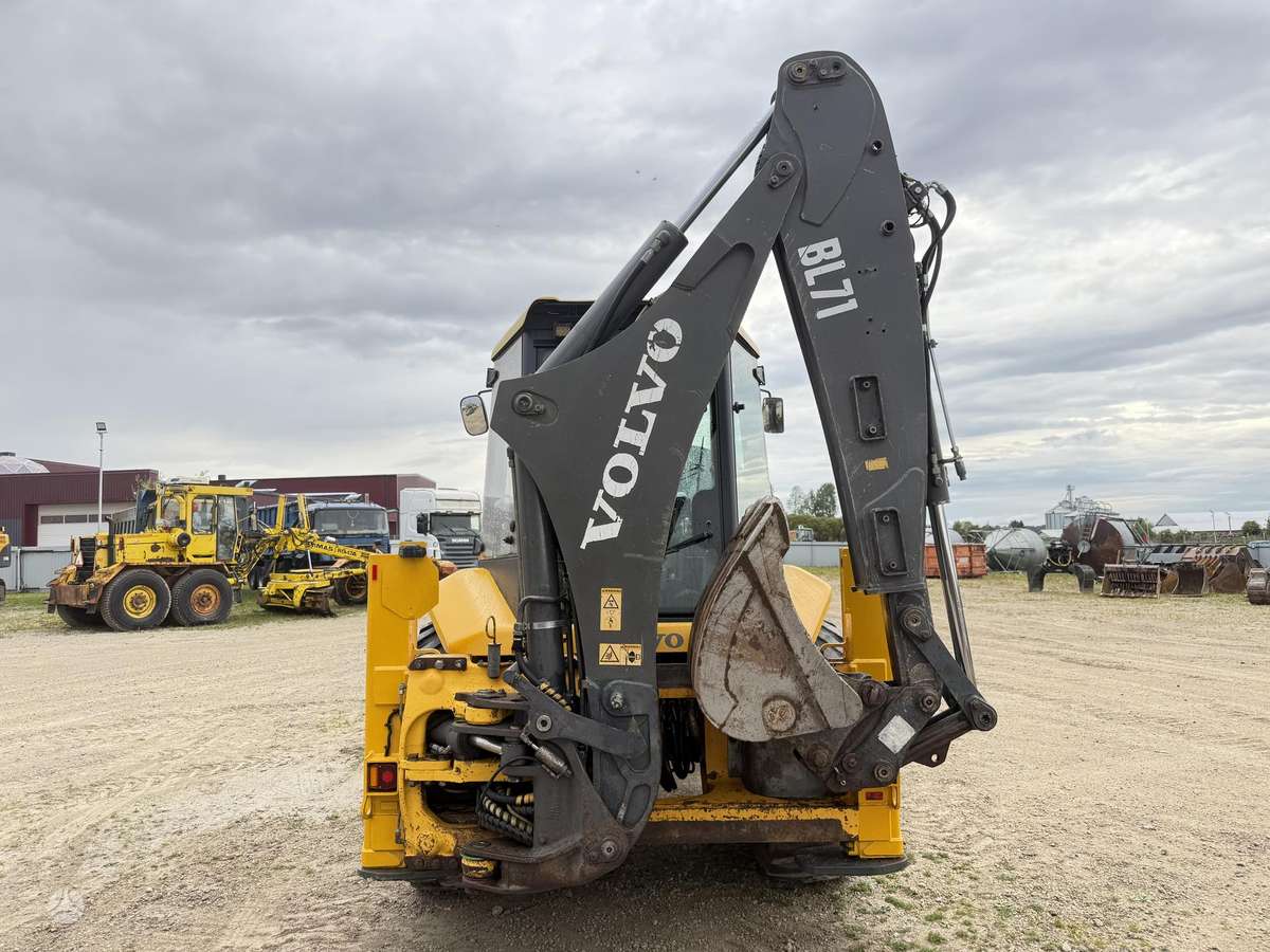 Volvo BL 71, excavator loader