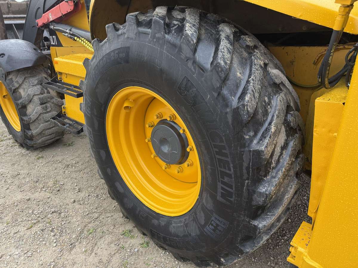 Volvo BL 71, excavator loader