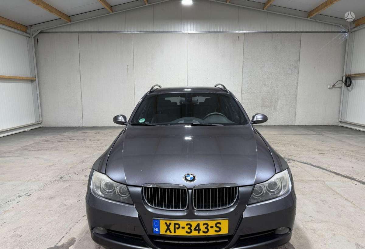 BMW 325, 2.5 l., universalas