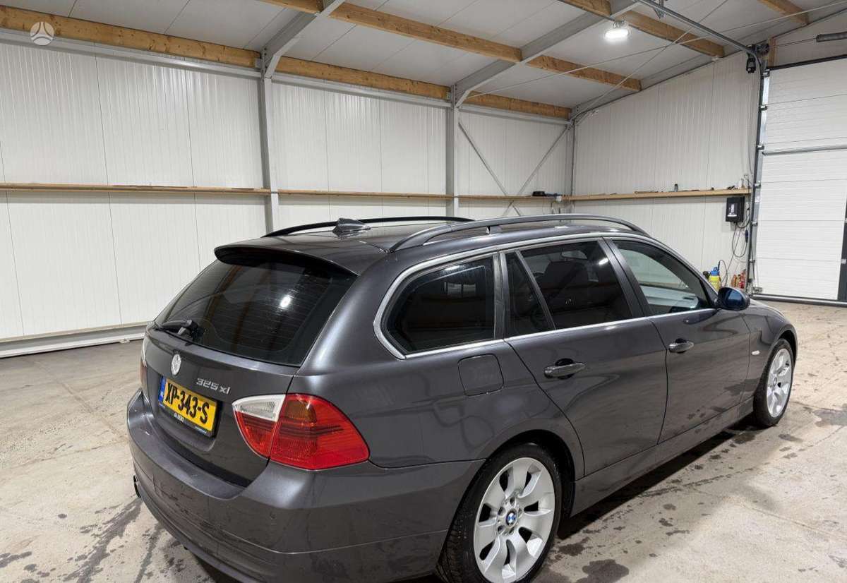 BMW 325, 2.5 l., Универсал