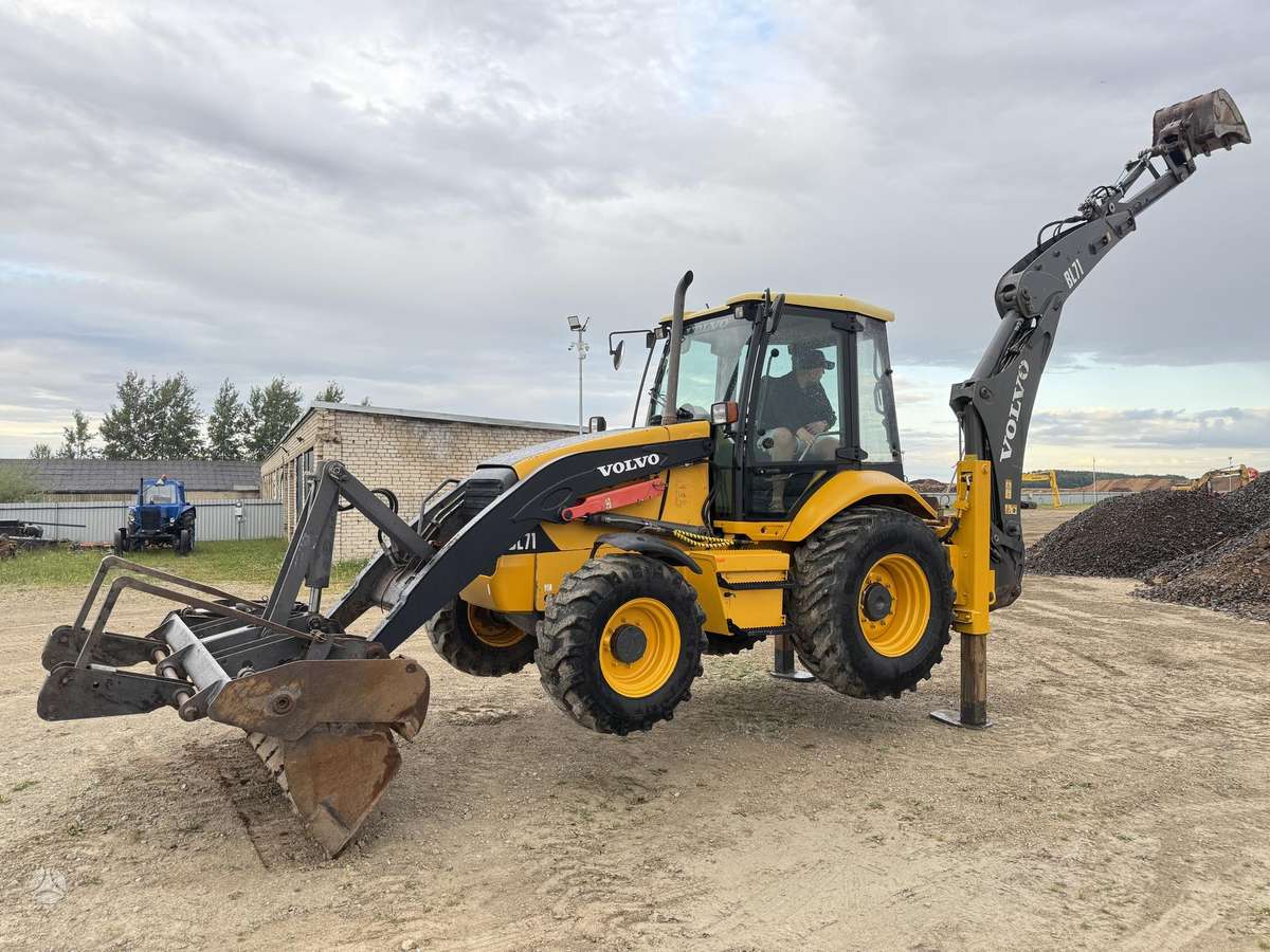 Volvo BL 71, excavator loader