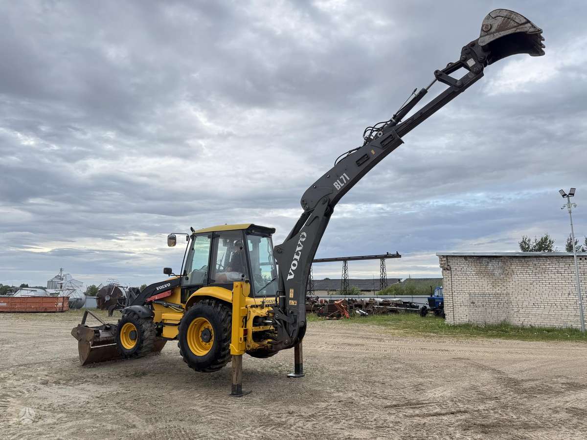 Volvo BL 71, excavator loader