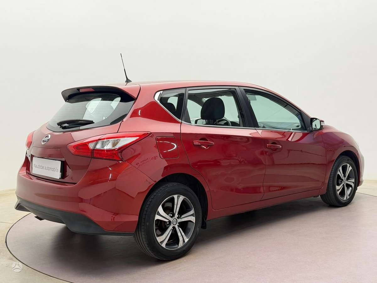 Nissan Pulsar, 1.2 l., hatchback